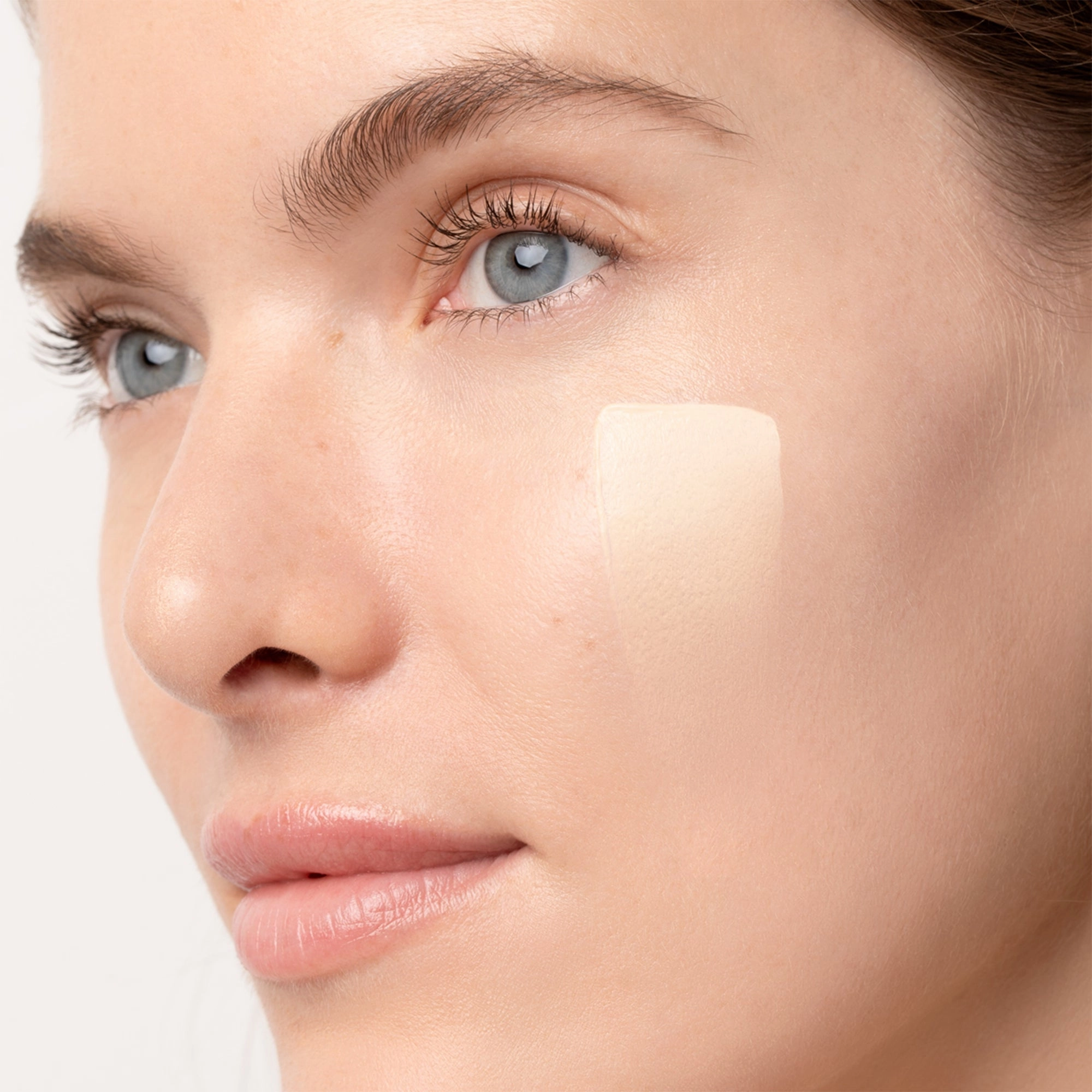 Just Skin Tinted Moisturizer (Canada)